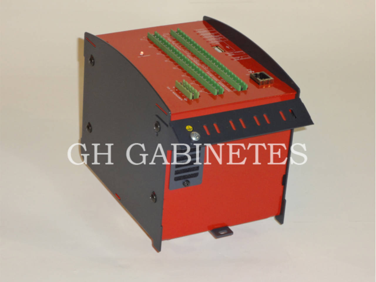 Gabinete rojo
